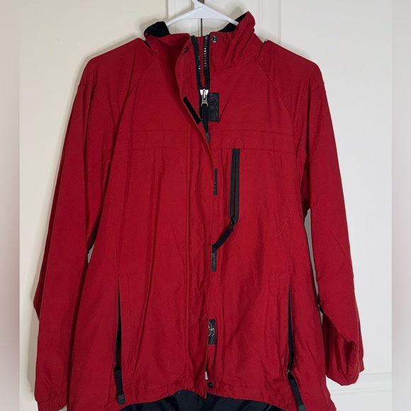 Women’s Jacket - Picture 3 of 3